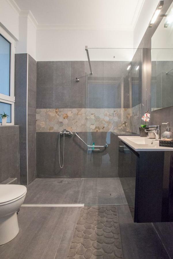 Ideally Located Flat ★ Close To Everything Apartment Атина Екстериор снимка