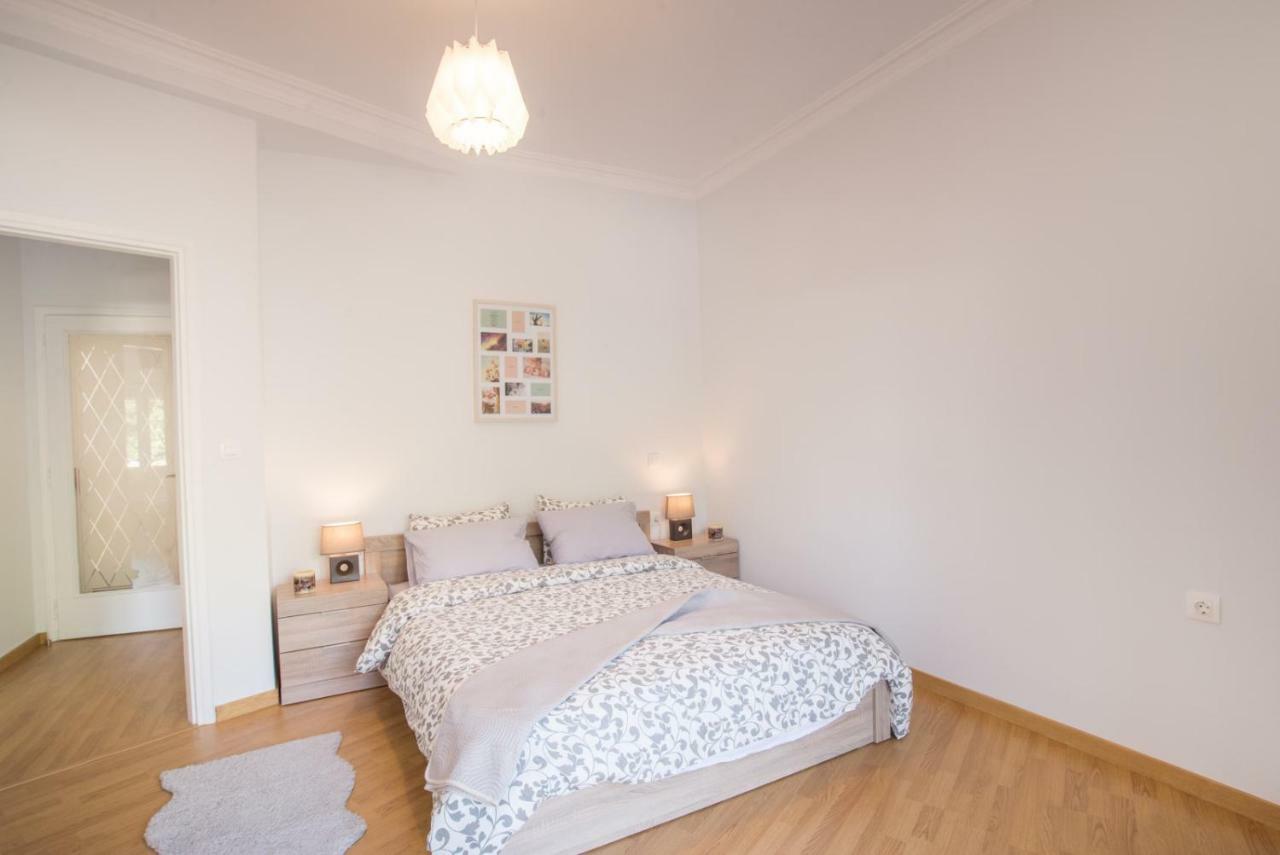 Ideally Located Flat ★ Close To Everything Apartment Атина Екстериор снимка